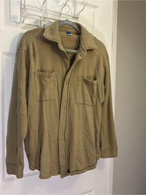 Old Navy Women’s Fleece Button-Up Shacket in Camel - Large